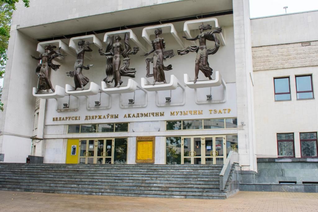 Апарт-отели Jacuzzi Grand Apartments Исторический центр Немига Минск-43